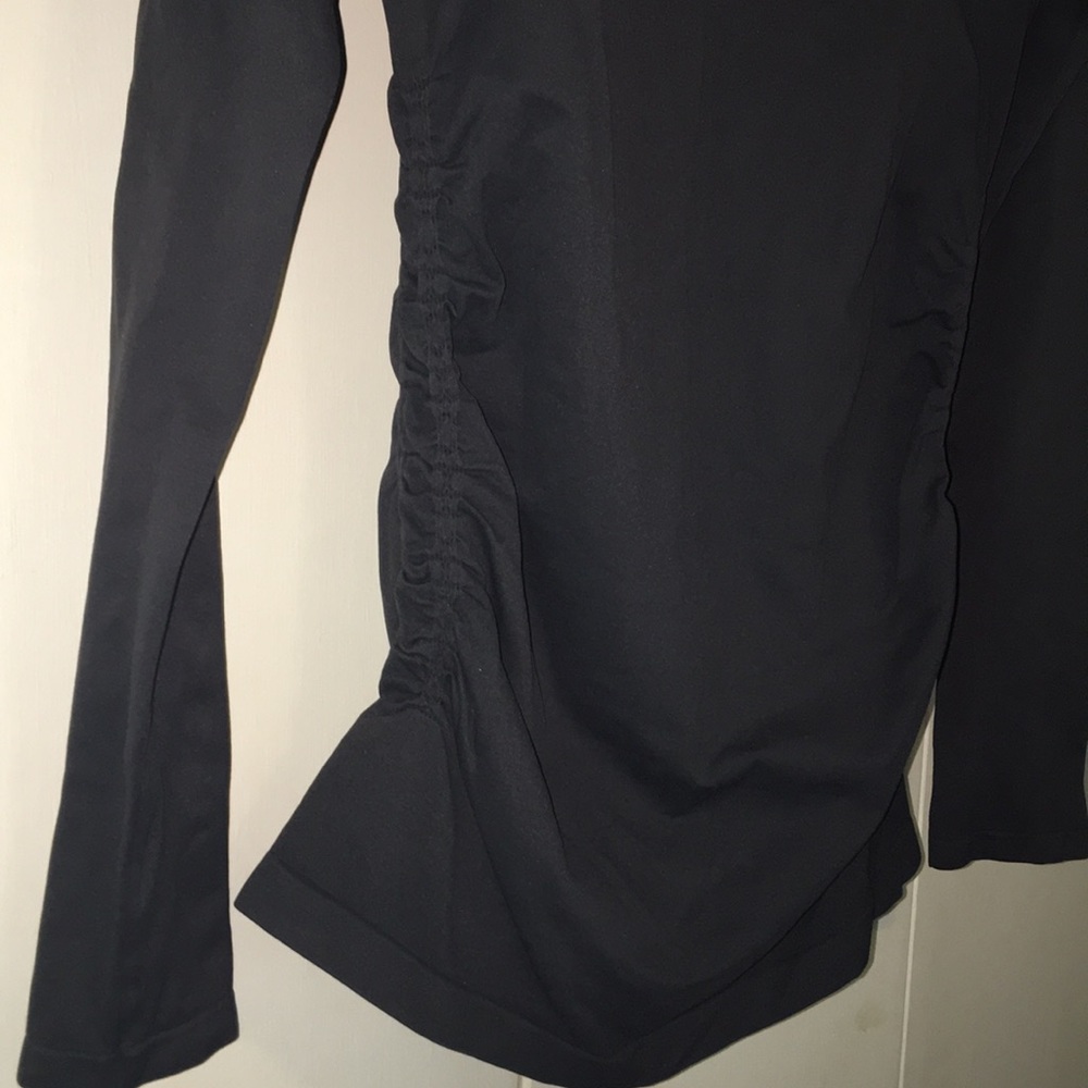 Last Tango Ruched Top - Picture 5 of 5